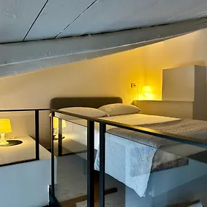 https://ninetti-guest-house-appartamento-centro-storico.catania-hotels.net
